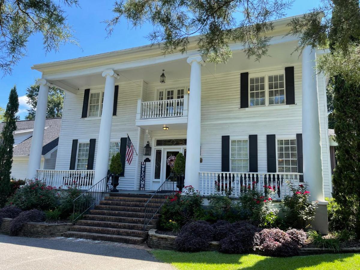 HOTEL BAMA BED AND BREAKFAST - WISTERIA SUITE TUSCALOOSA, AL (United  States) - from US$ 202 | BOOKED