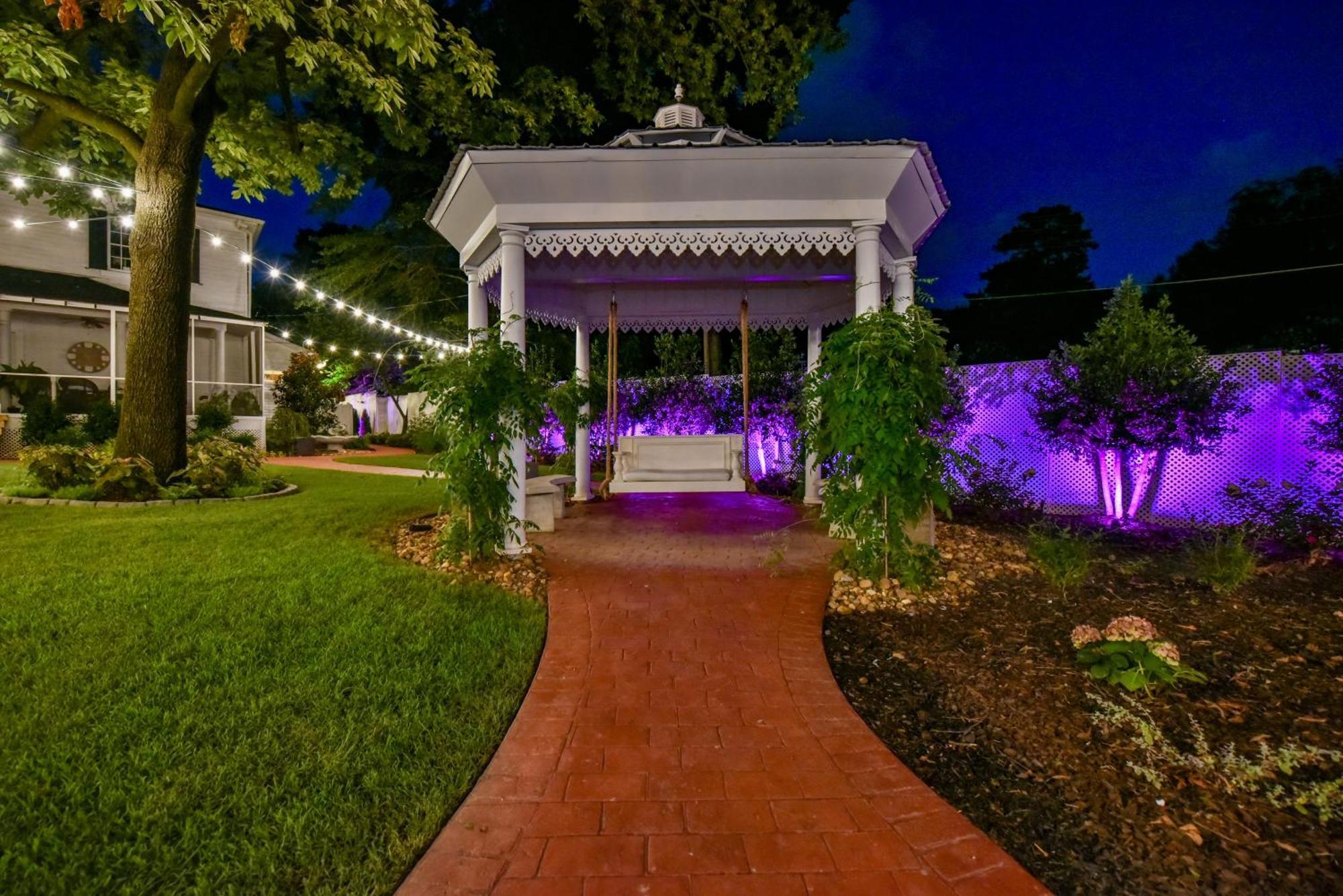 Bama Bed And Breakfast - Wisteria Suite Tuscaloosa Exterior photo
