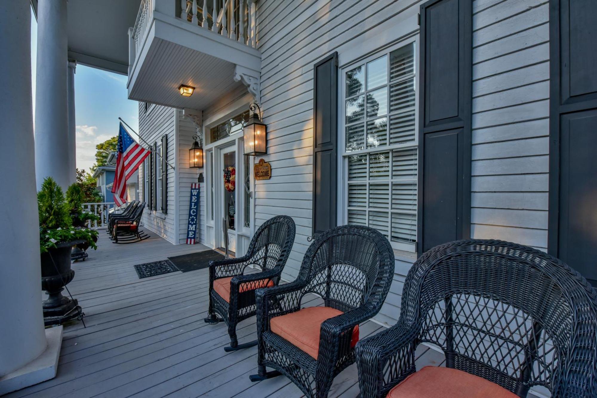 Bama Bed And Breakfast - Wisteria Suite Tuscaloosa Exterior photo